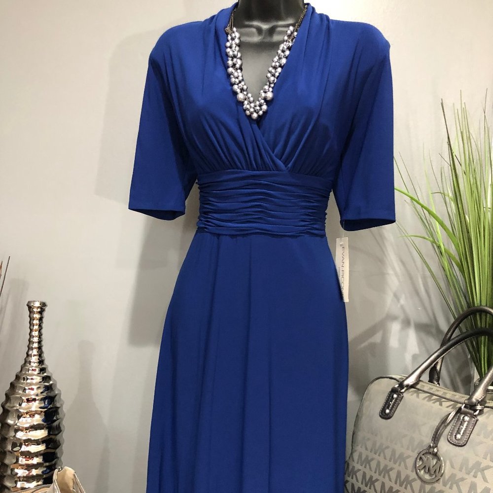 CASUAL RUCHED DRESS - Picture 8 of 11